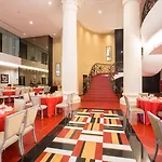 Merlynn Park Hotel